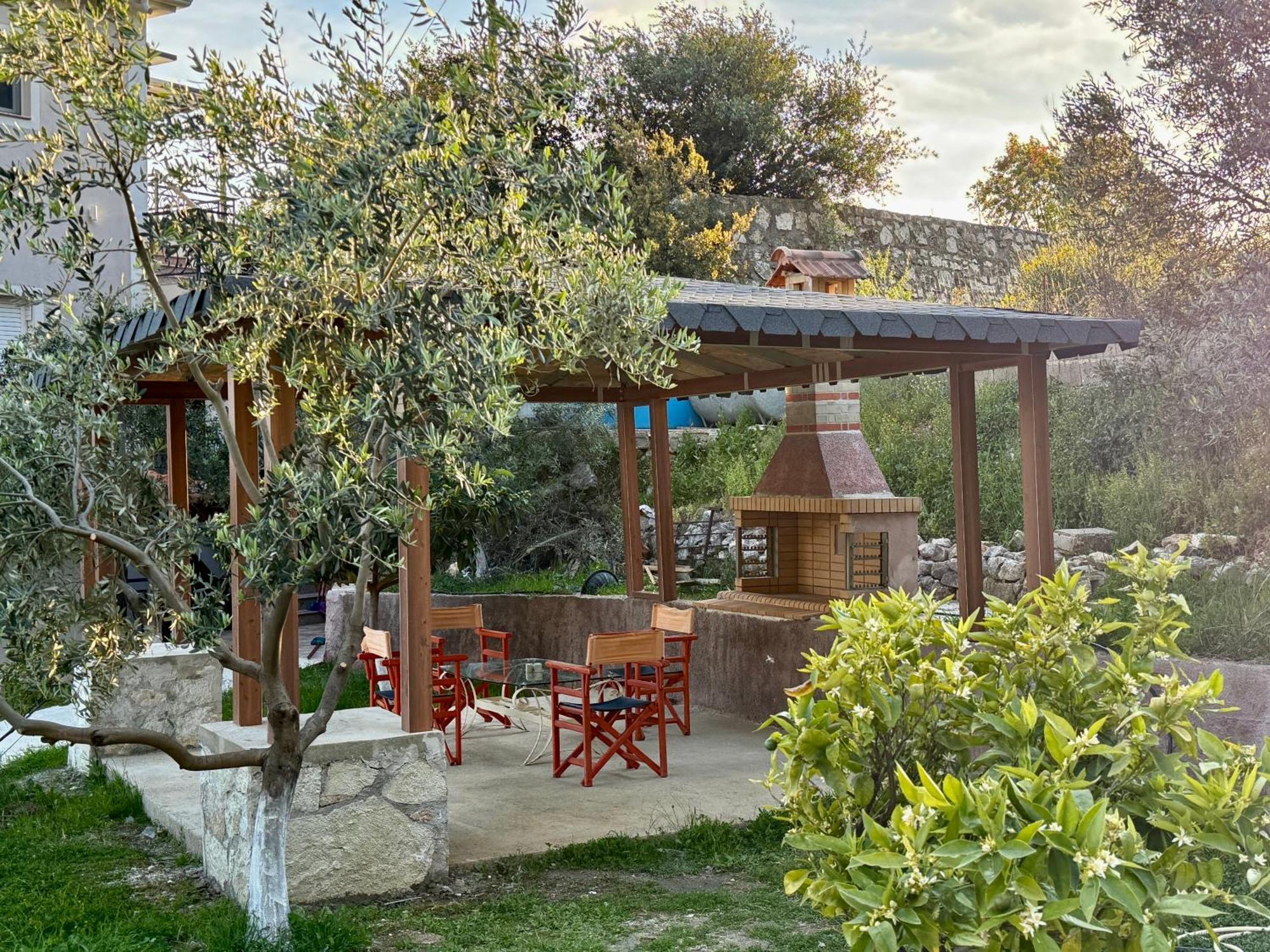 Vila Elezi Piqeras Borsh Exterior photo
